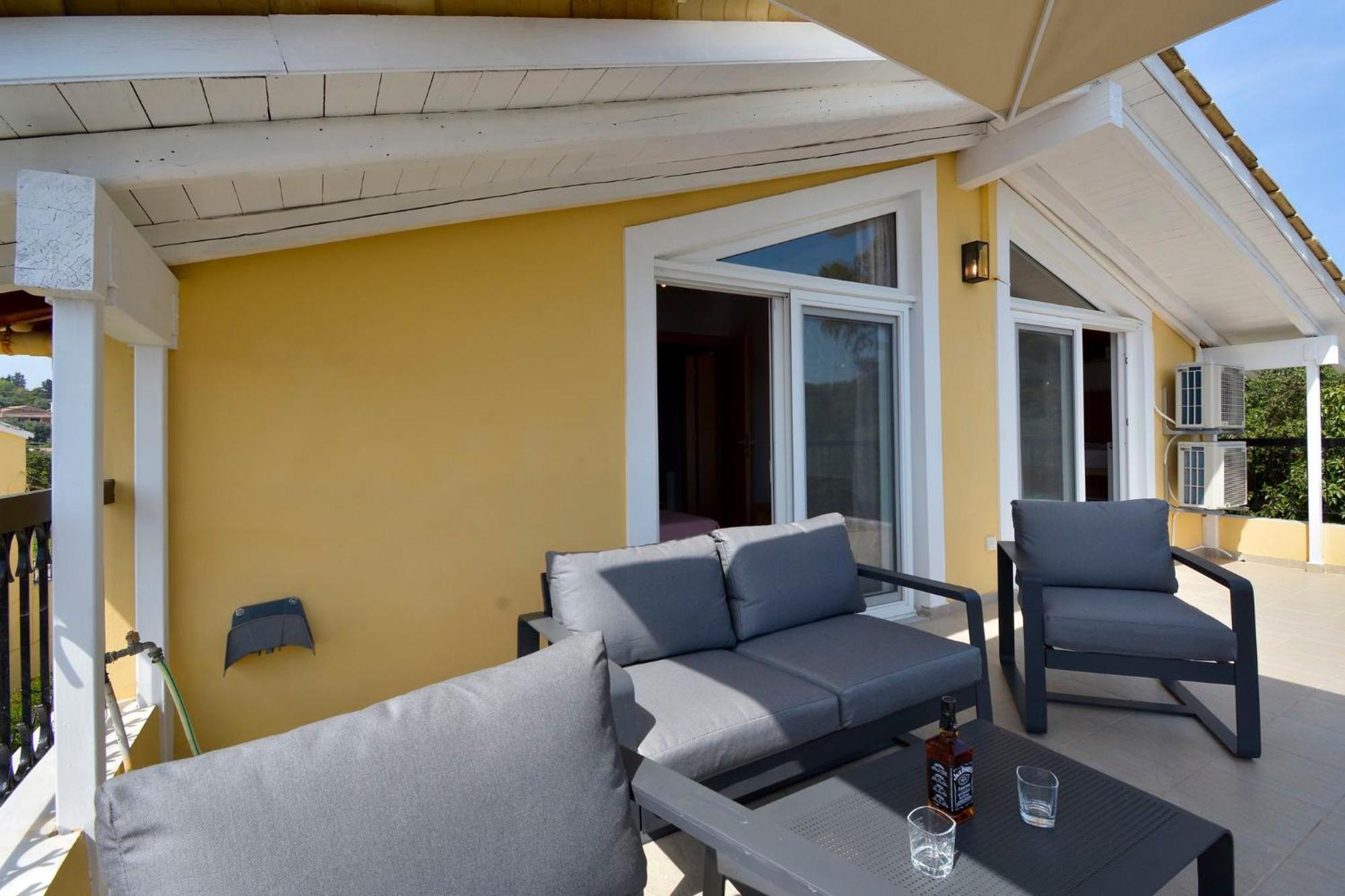 Hotel Orpheus Гувия Екстериор снимка