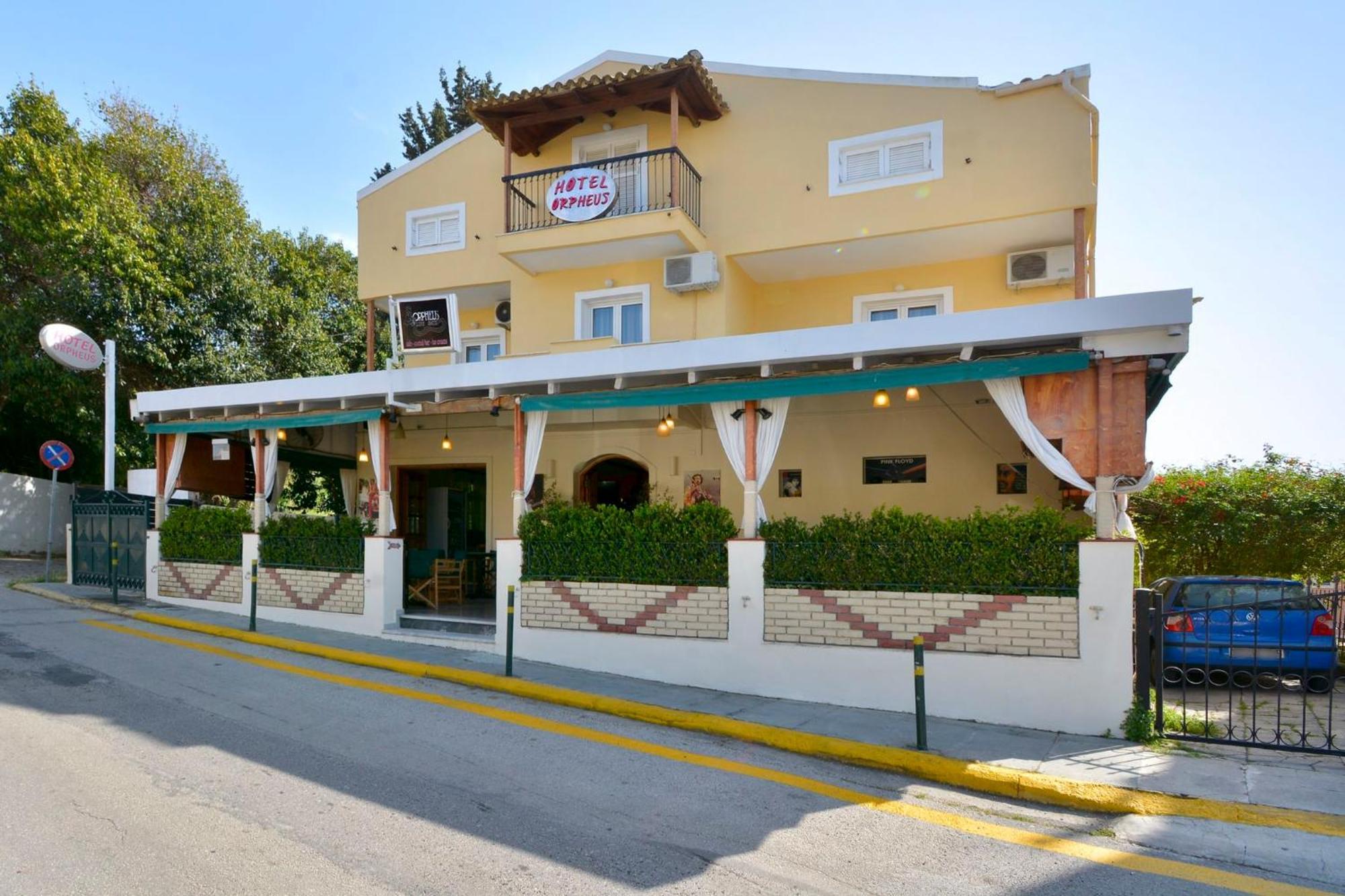 Hotel Orpheus Гувия Екстериор снимка
